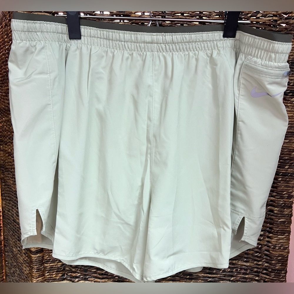 Nike- Womens Running Shorts- Light Olive Green‎ w/Dark Olive waistband- Size:XXL